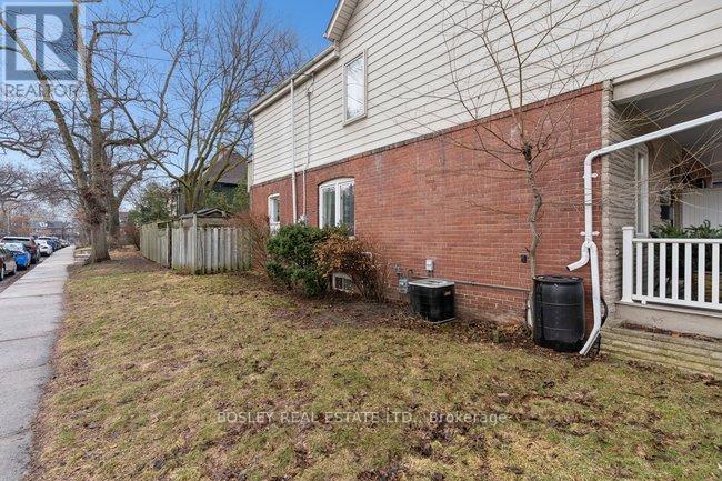 487 Runnymede Road, Toronto (runnymede-bloor West Village), Ontario