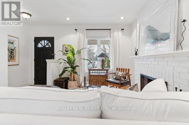 487 Runnymede Road, Toronto (runnymede-bloor West Village), Ontario