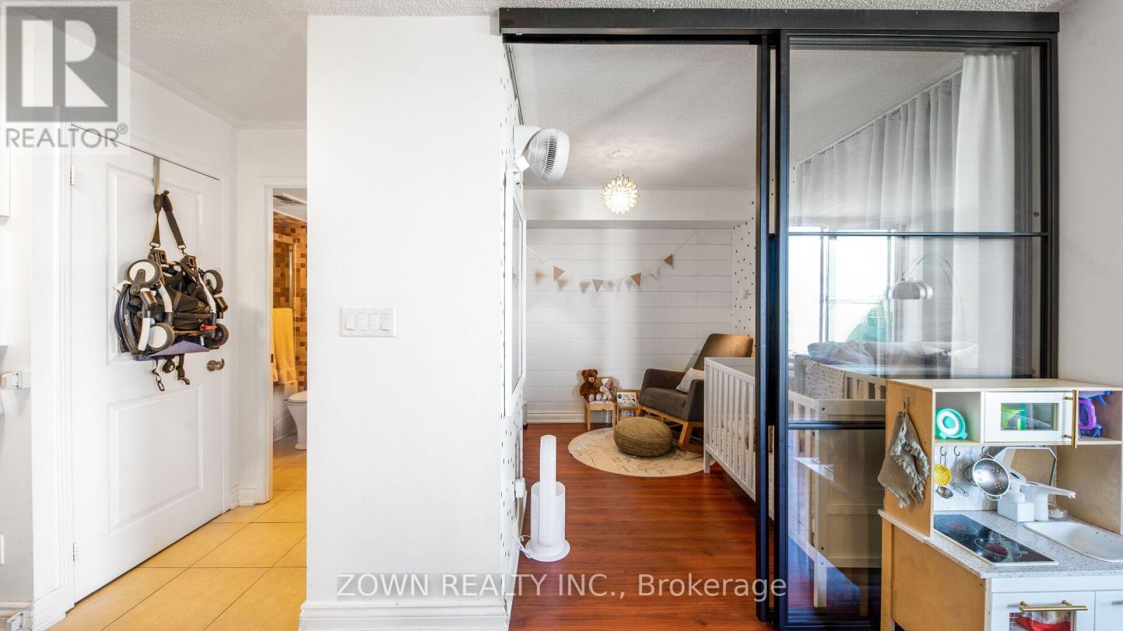 Lphi - 6 Rosebank Drive, Toronto (malvern), Ontario