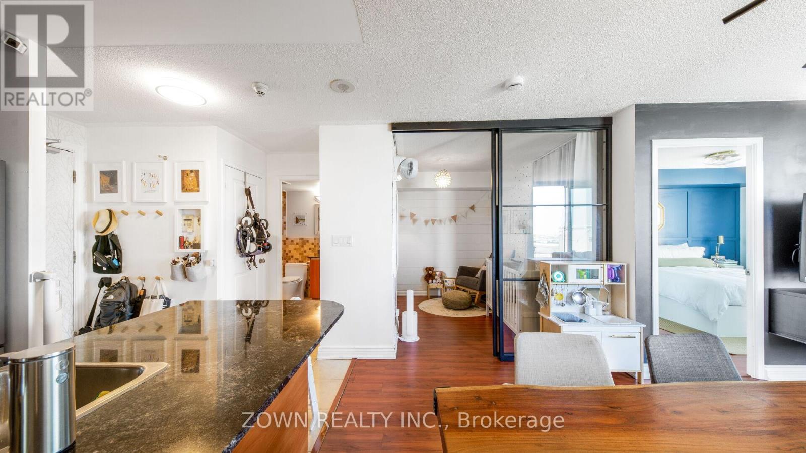 Lphi - 6 Rosebank Drive, Toronto (malvern), Ontario