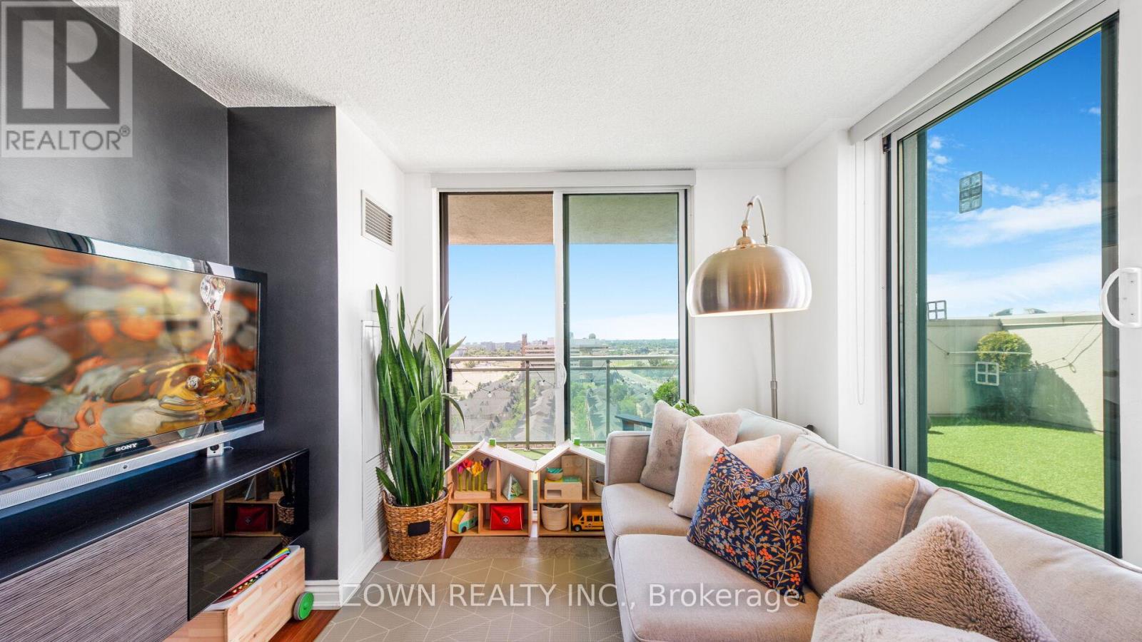 Lphi - 6 Rosebank Drive, Toronto (malvern), Ontario