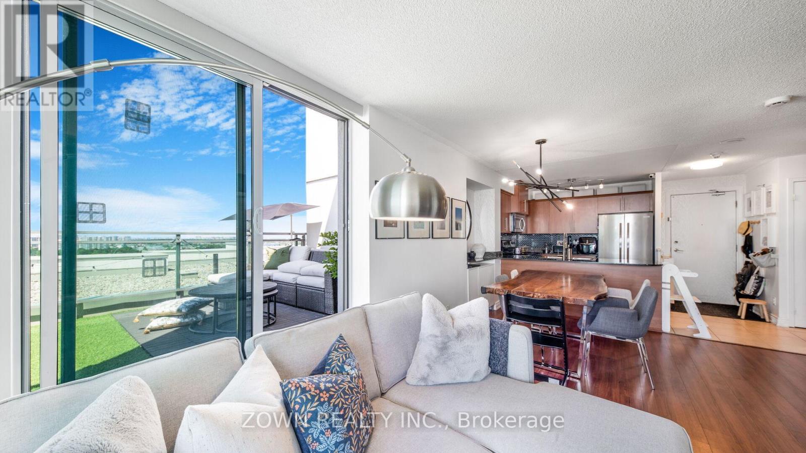 Lphi - 6 Rosebank Drive, Toronto (malvern), Ontario