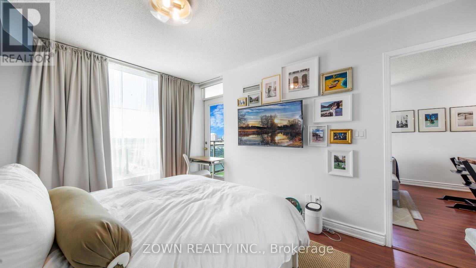 Lphi - 6 Rosebank Drive, Toronto (malvern), Ontario