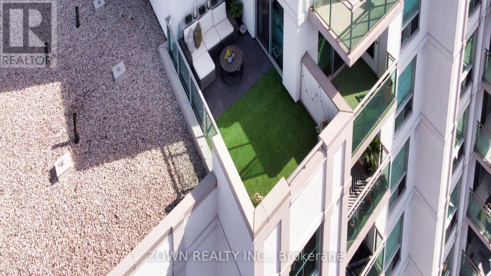 Lphi - 6 Rosebank Drive, Toronto (malvern), Ontario