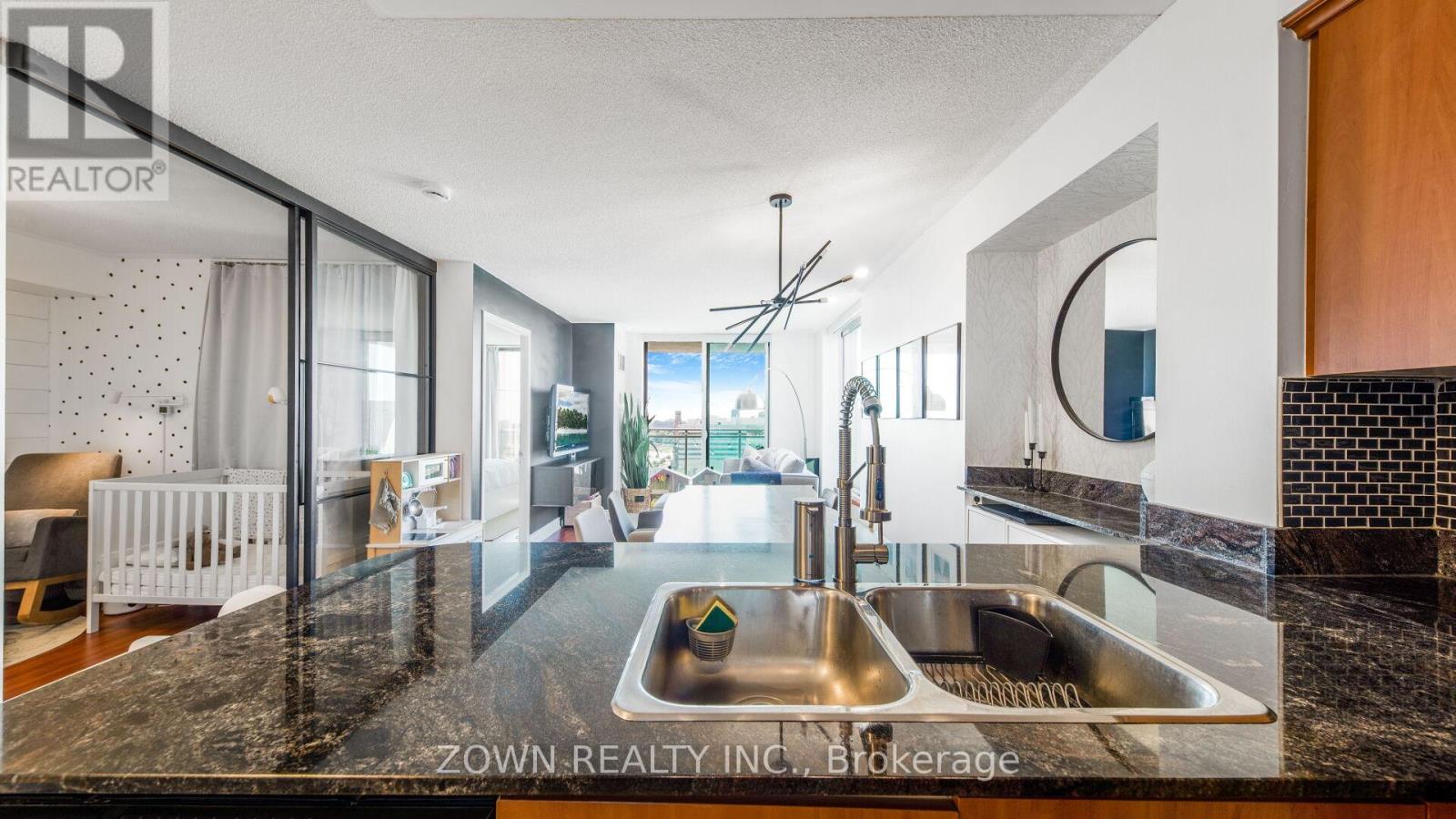 Lphi - 6 Rosebank Drive, Toronto (malvern), Ontario