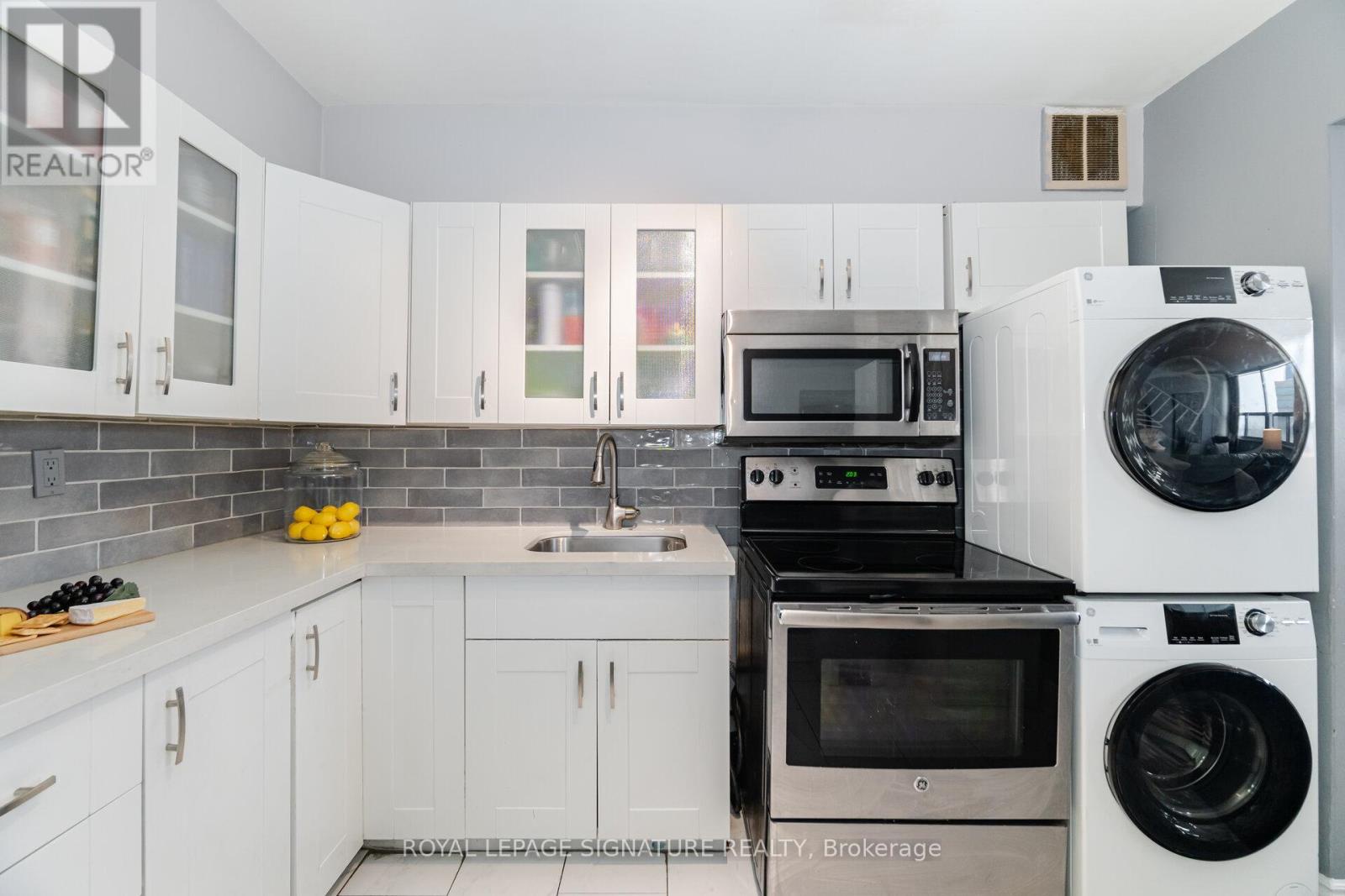 1212 - 451 The West Mall Drive, Toronto (etobicoke West Mall), Ontario