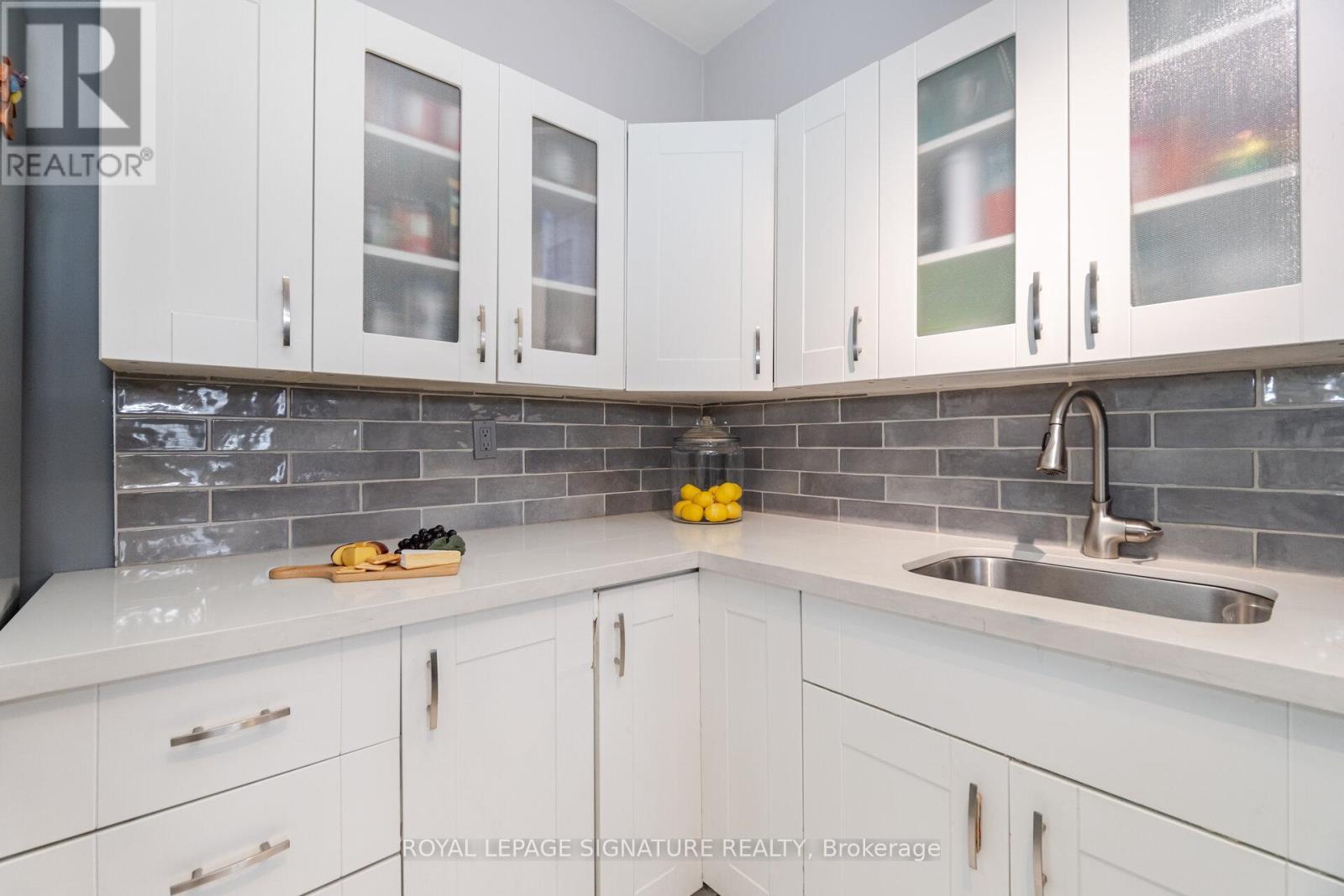 1212 - 451 The West Mall Drive, Toronto (etobicoke West Mall), Ontario