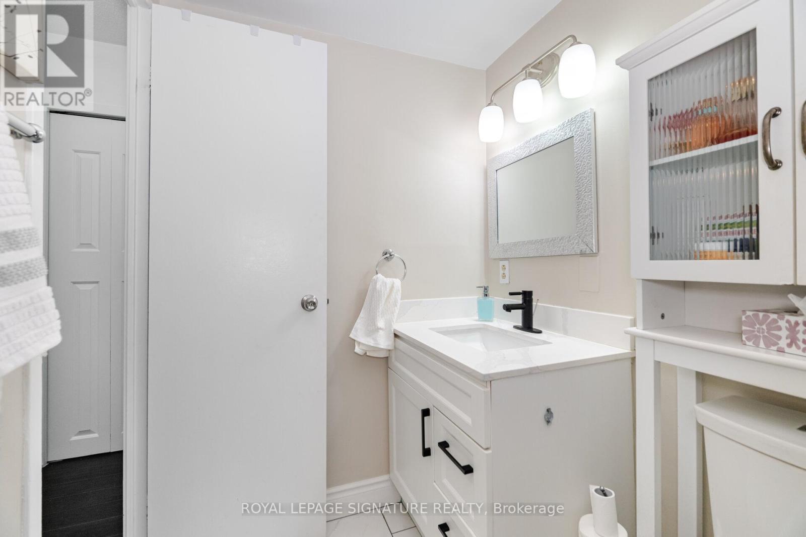 1212 - 451 The West Mall Drive, Toronto (etobicoke West Mall), Ontario