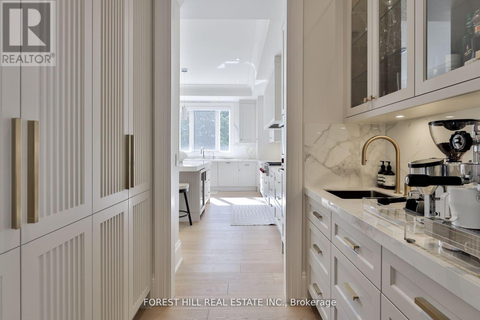 84 Botfield Avenue, Toronto (islington-city Centre West), Ontario