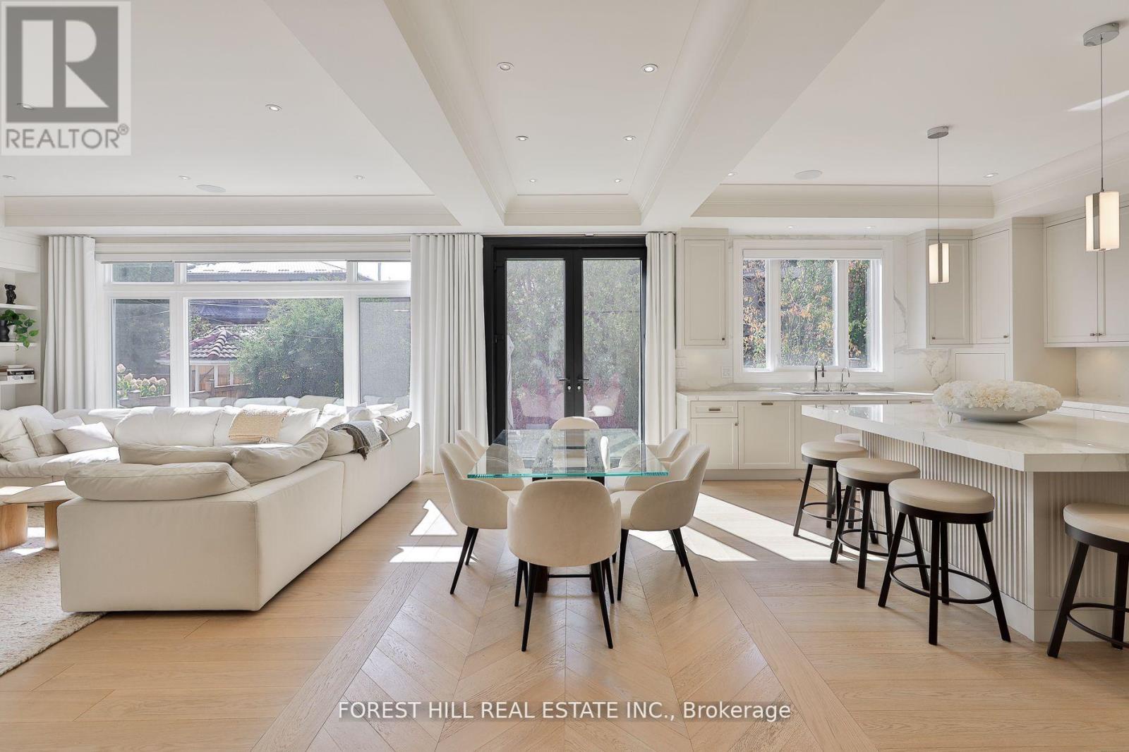 84 Botfield Avenue, Toronto (islington-city Centre West), Ontario