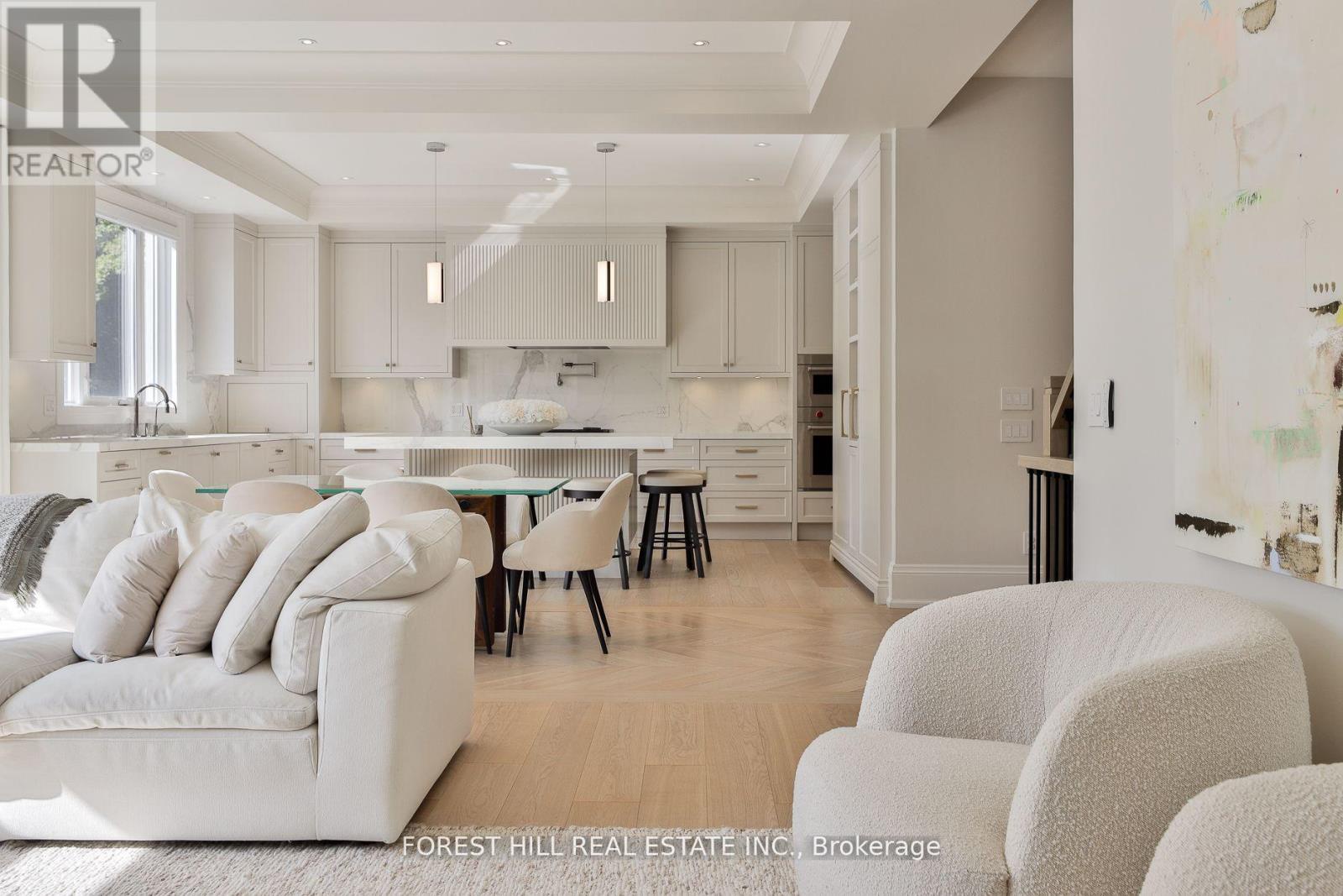 84 Botfield Avenue, Toronto (islington-city Centre West), Ontario