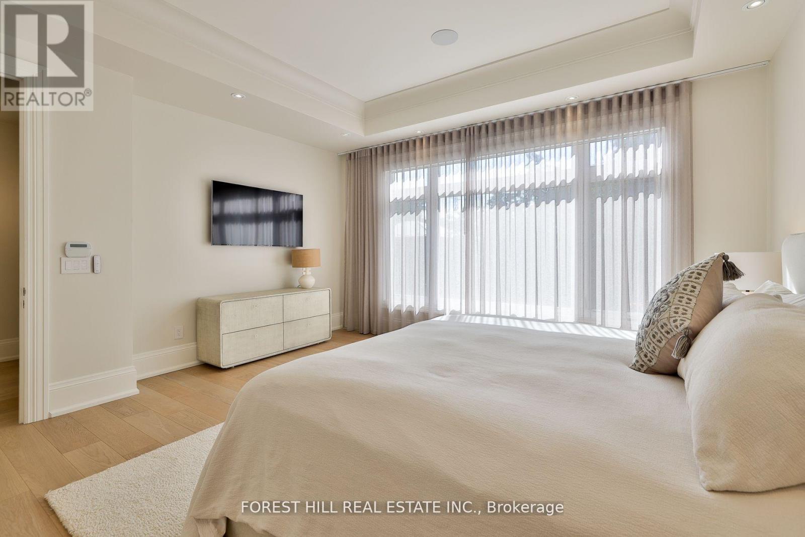 84 Botfield Avenue, Toronto (islington-city Centre West), Ontario