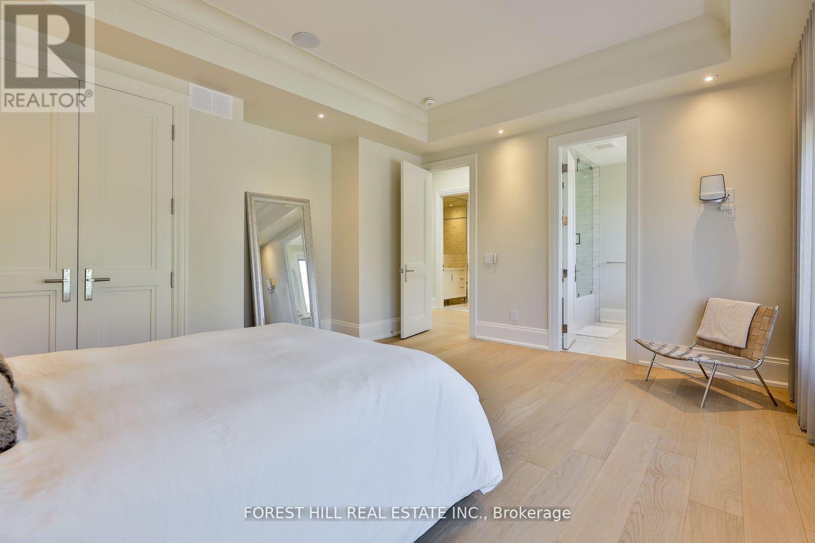 84 Botfield Avenue, Toronto (islington-city Centre West), Ontario