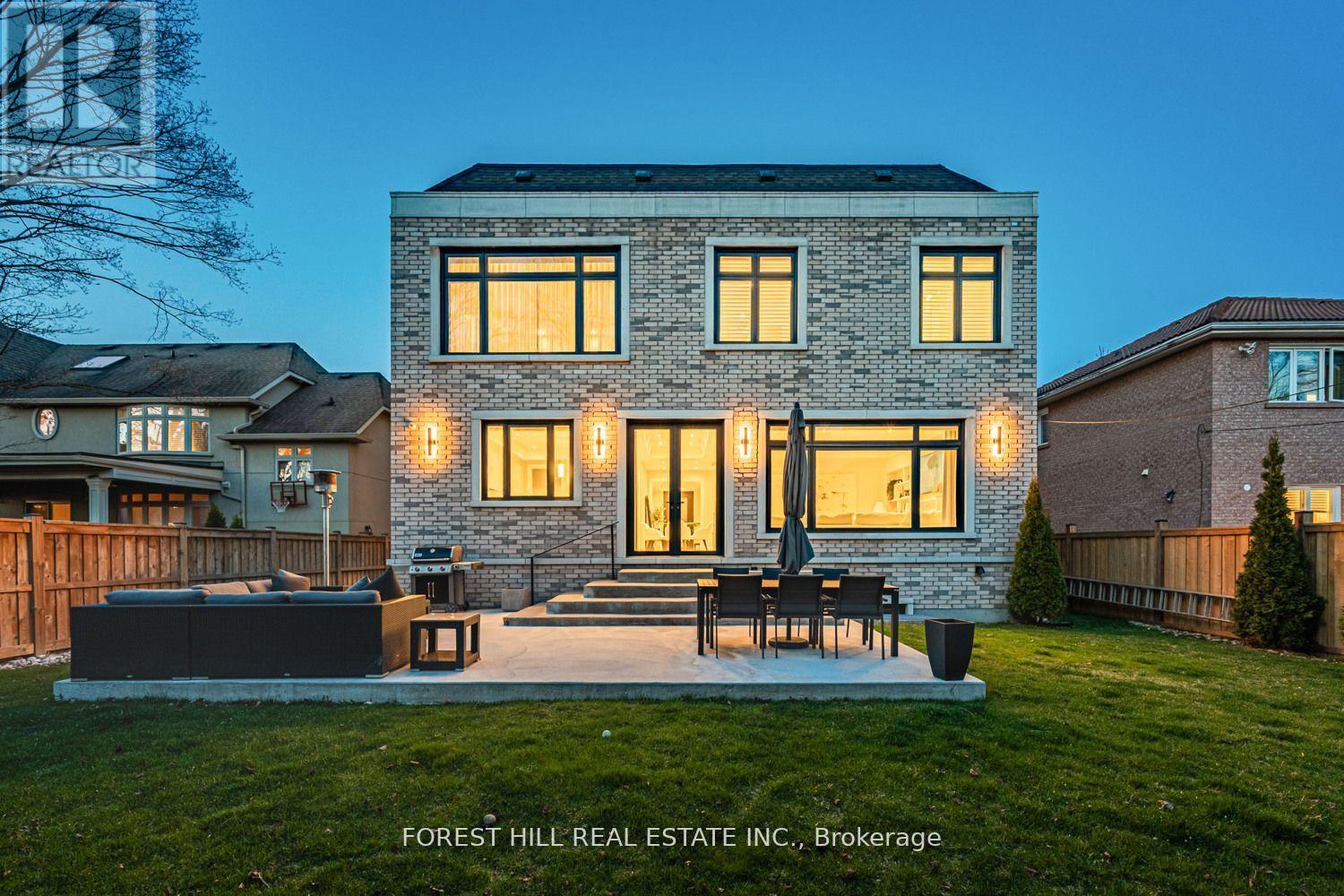 84 Botfield Avenue, Toronto (islington-city Centre West), Ontario