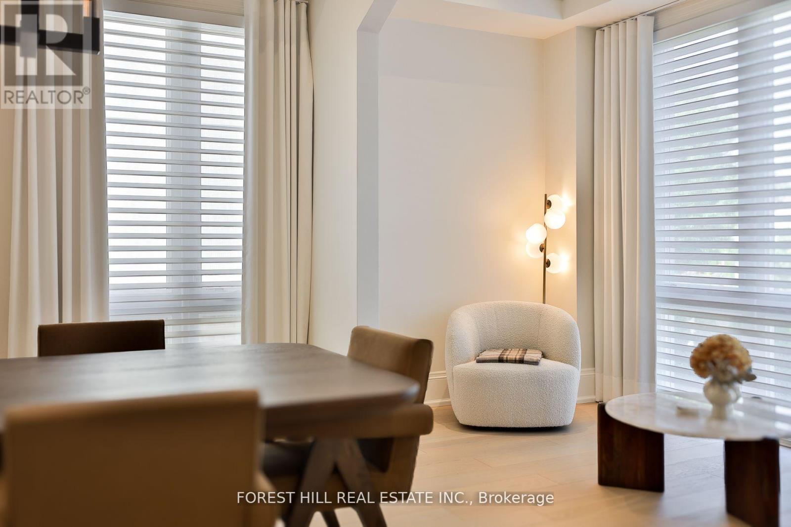 84 Botfield Avenue, Toronto (islington-city Centre West), Ontario