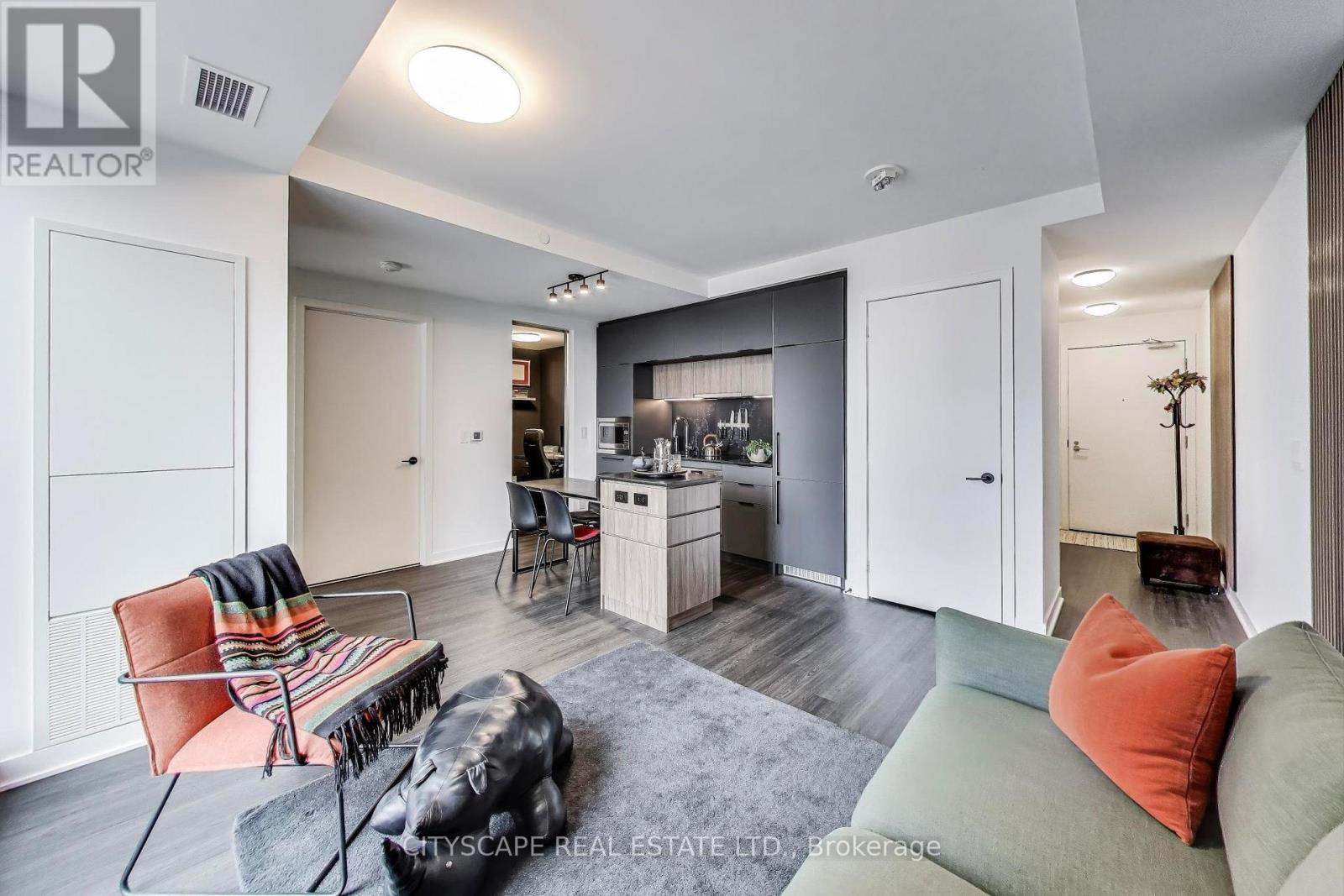 1210 - 185 Alberta Avenue, Toronto (oakwood Village), Ontario