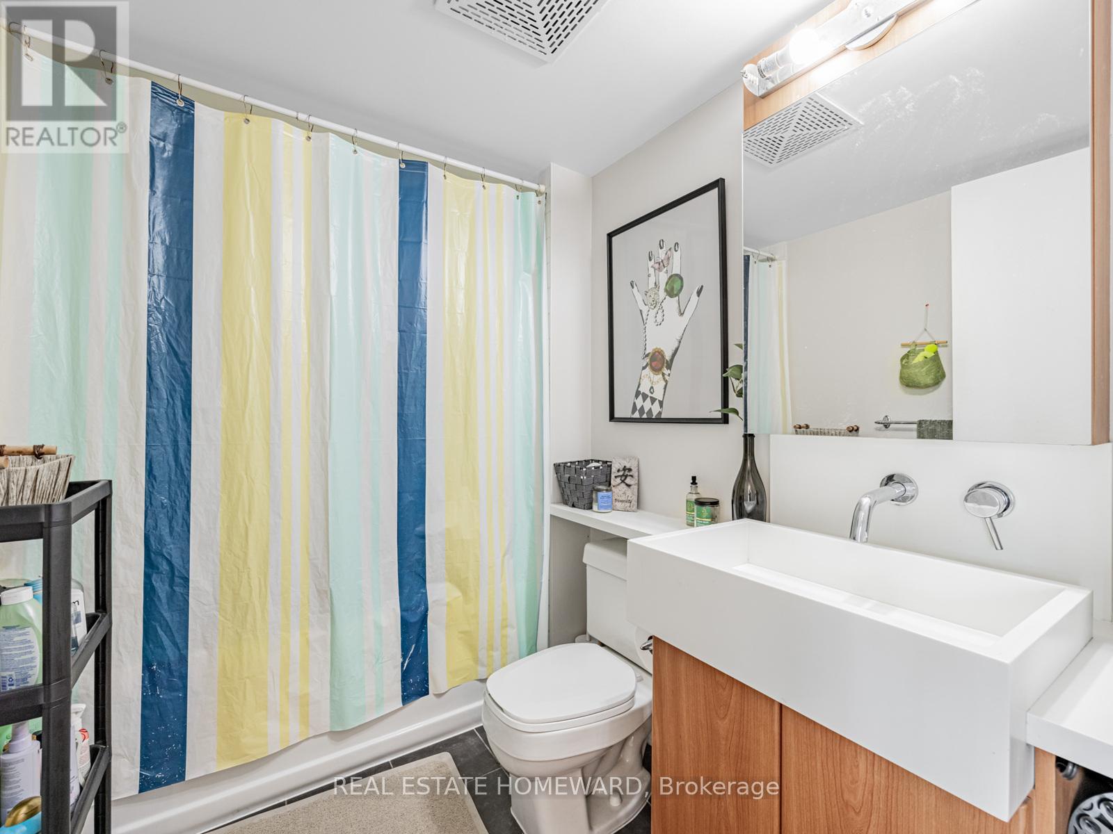 906 - 11 Brunel Court, Toronto (waterfront Communities), Ontario