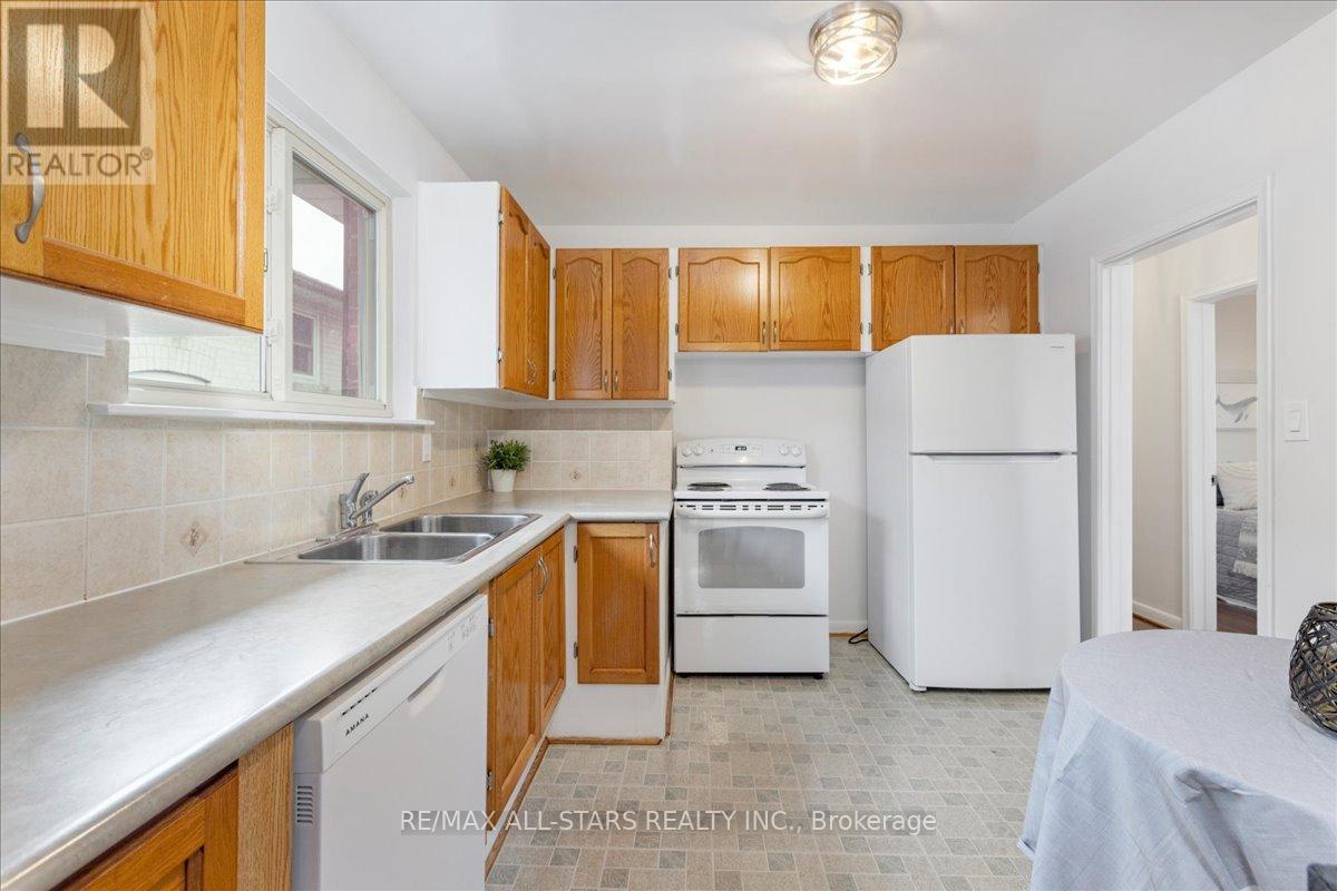 55 Sancrest Drive, Toronto (bendale), Ontario