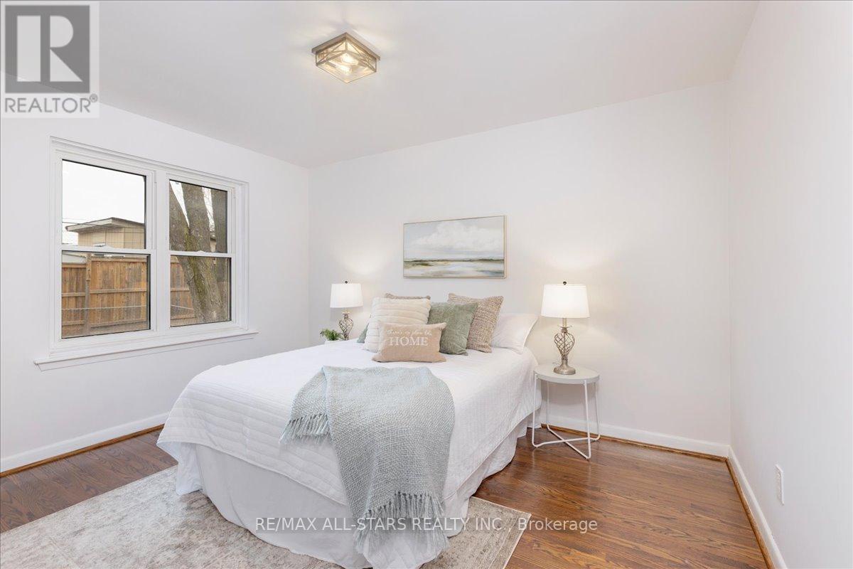 55 Sancrest Drive, Toronto (bendale), Ontario