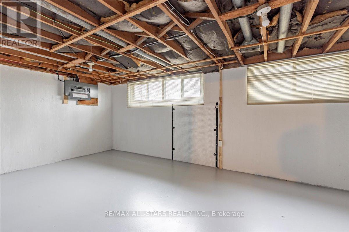 55 Sancrest Drive, Toronto (bendale), Ontario