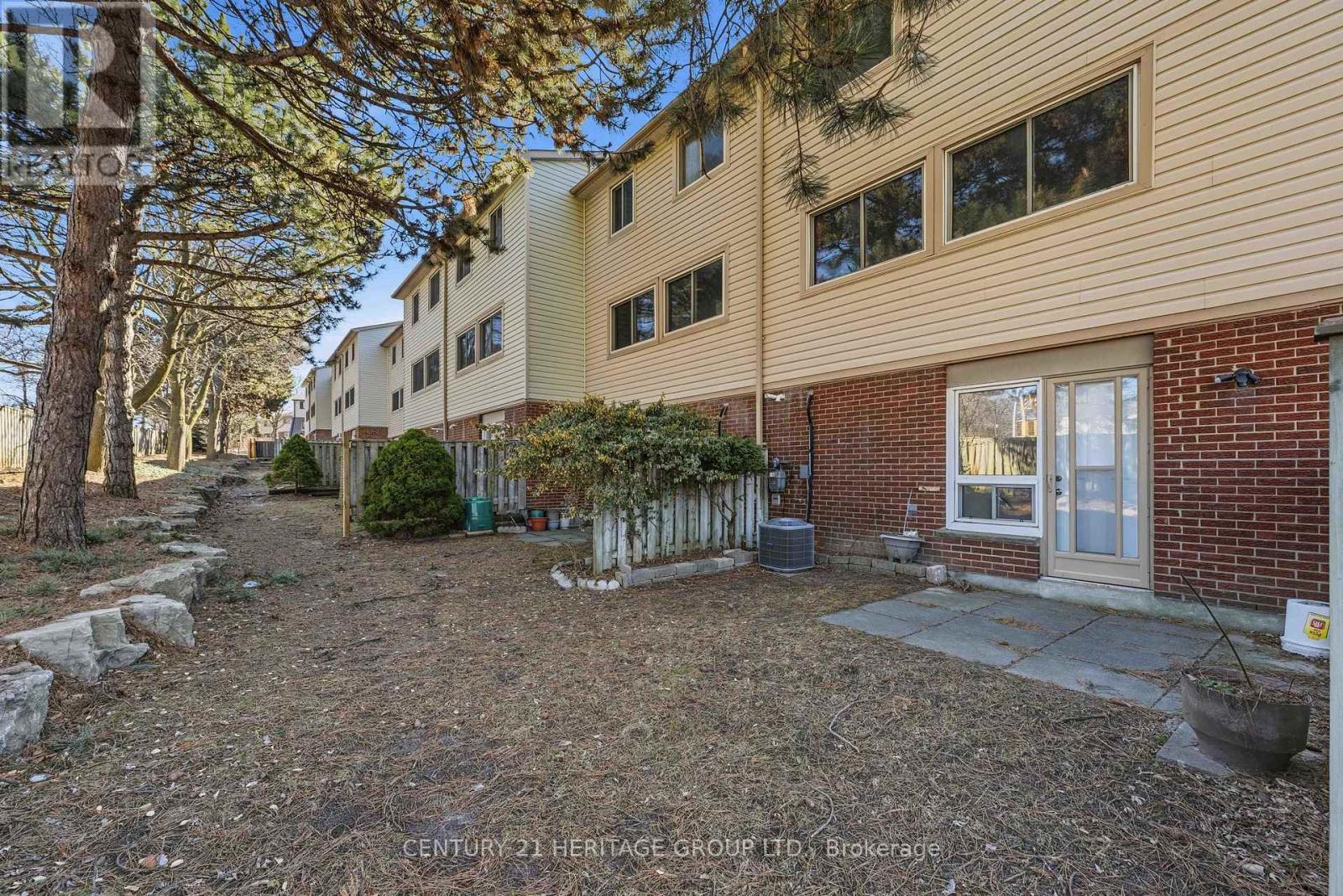 40 - 24 Purple Sageway, Toronto (hillcrest Village), Ontario