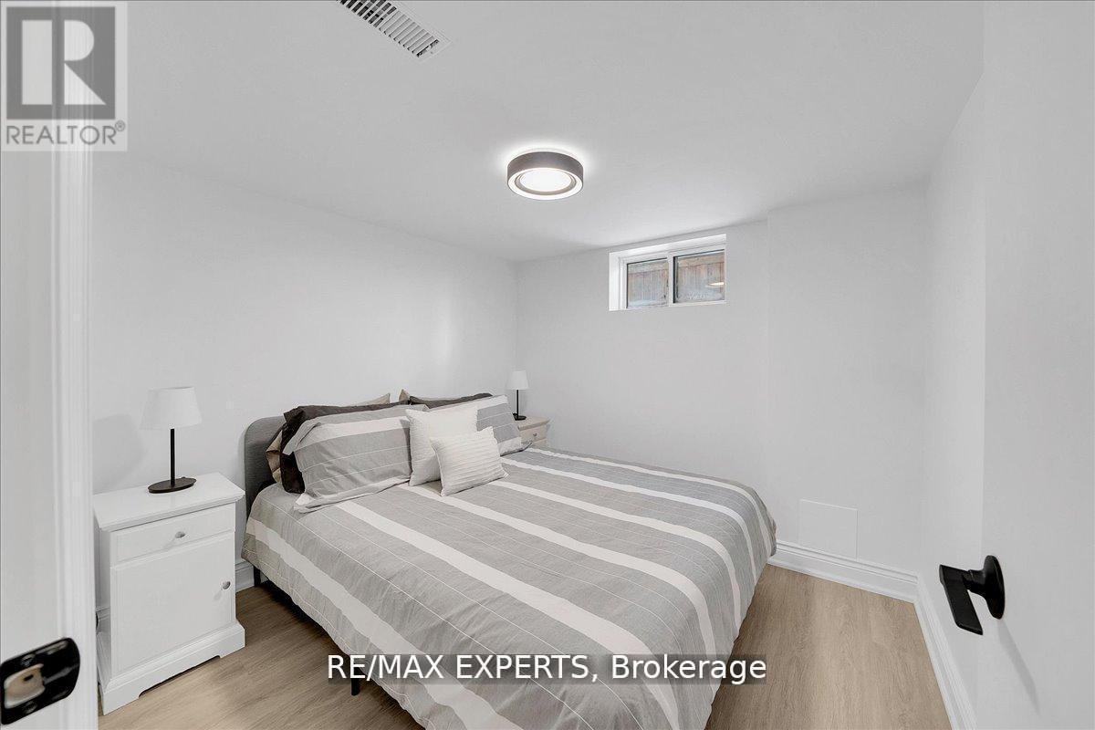 60 Anthony Road, Toronto (downsview-roding-cfb), Ontario