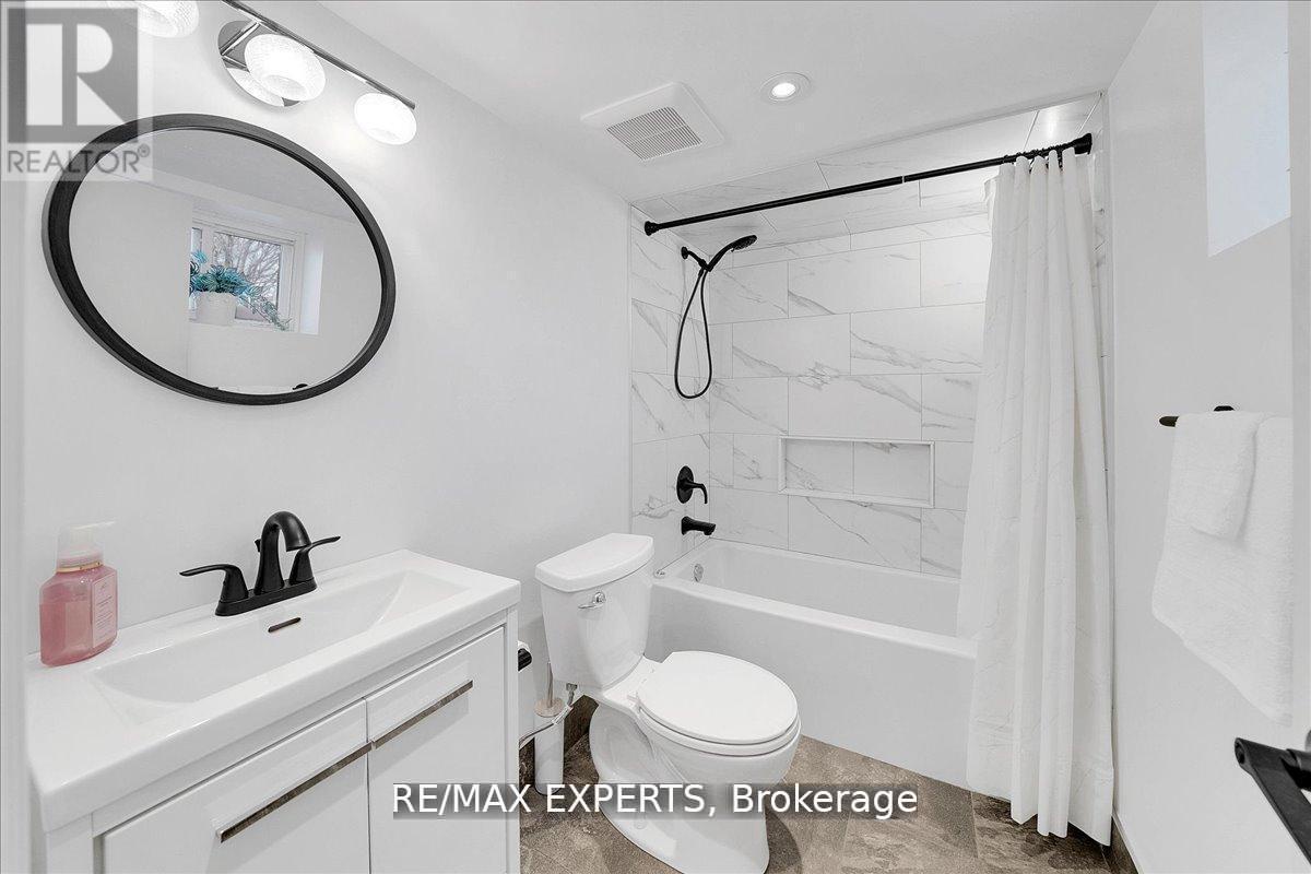 60 Anthony Road, Toronto (downsview-roding-cfb), Ontario