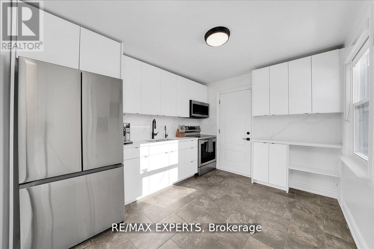 60 Anthony Road, Toronto (downsview-roding-cfb), Ontario