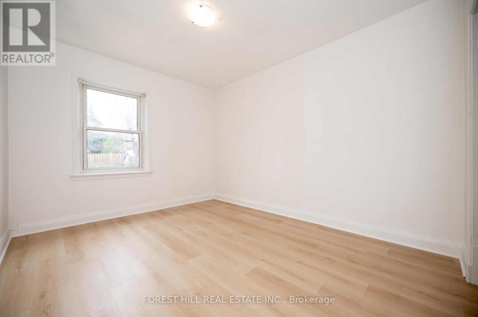 667 Pharmacy Avenue, Toronto (clairlea-birchmount), Ontario