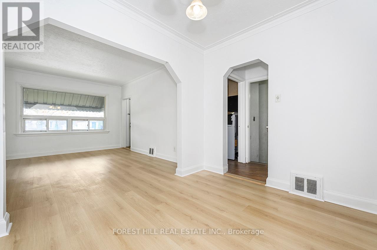 667 Pharmacy Avenue, Toronto (clairlea-birchmount), Ontario