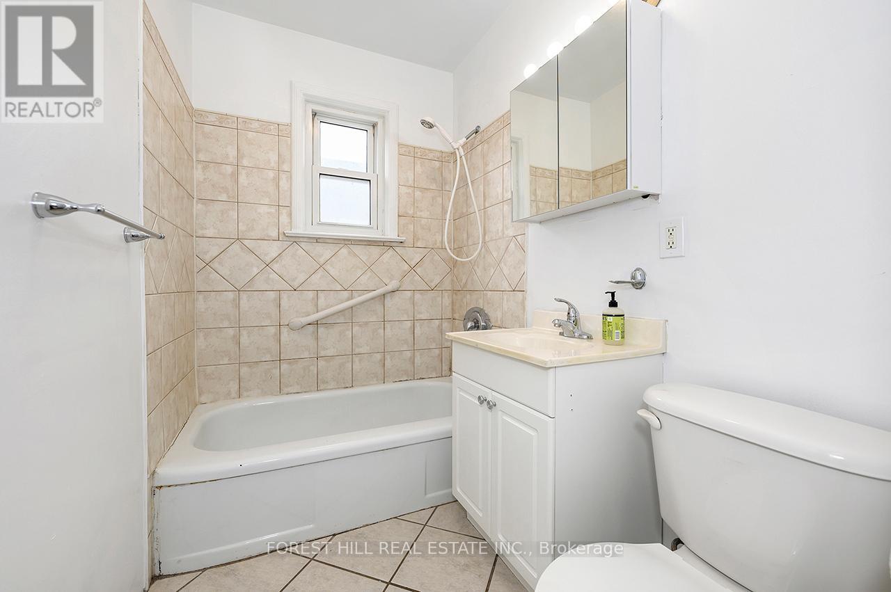 667 Pharmacy Avenue, Toronto (clairlea-birchmount), Ontario