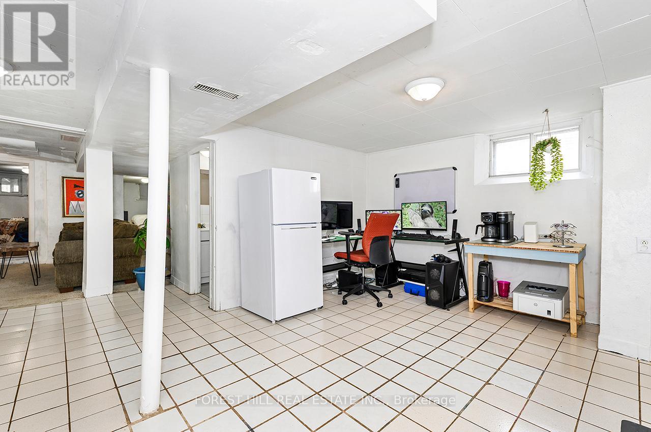 667 Pharmacy Avenue, Toronto (clairlea-birchmount), Ontario