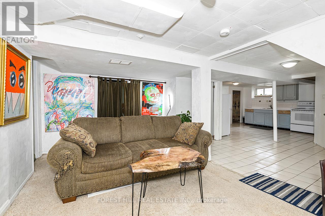 667 Pharmacy Avenue, Toronto (clairlea-birchmount), Ontario