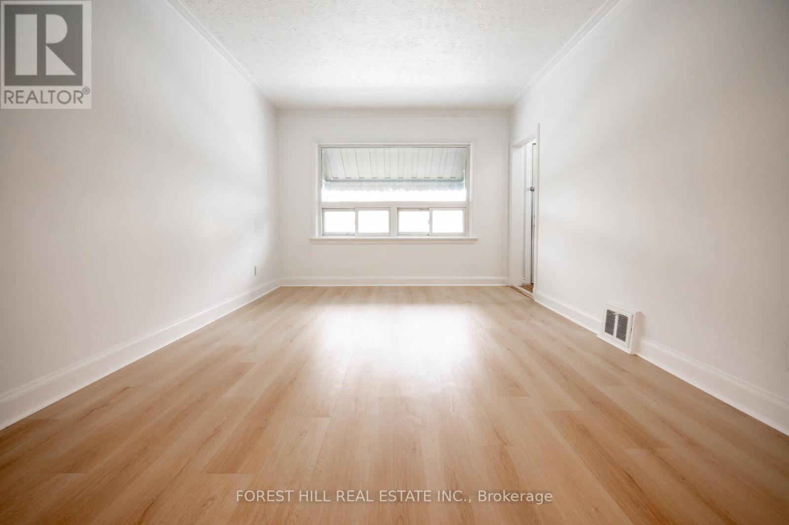 667 Pharmacy Avenue, Toronto (clairlea-birchmount), Ontario