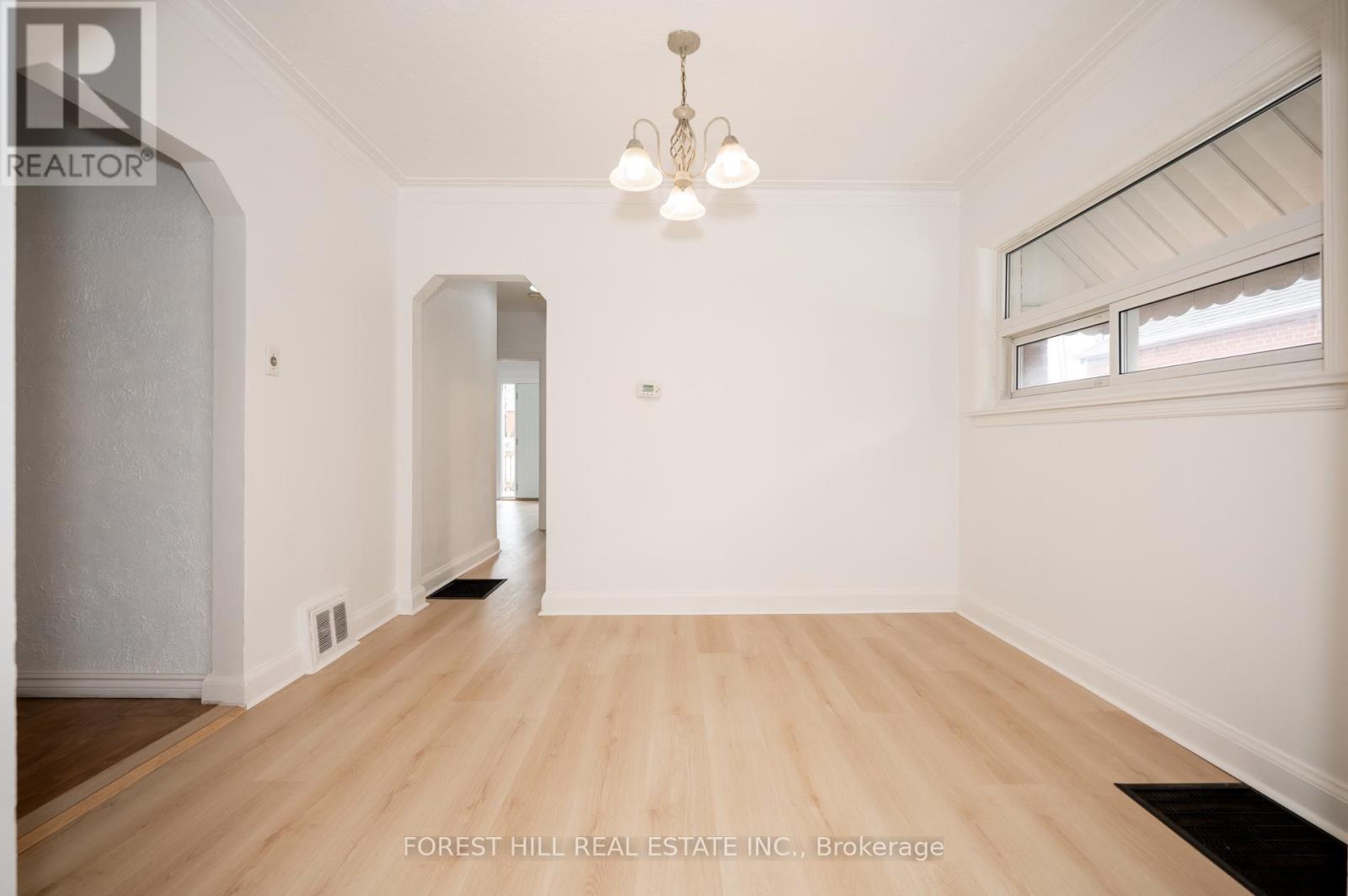 667 Pharmacy Avenue, Toronto (clairlea-birchmount), Ontario