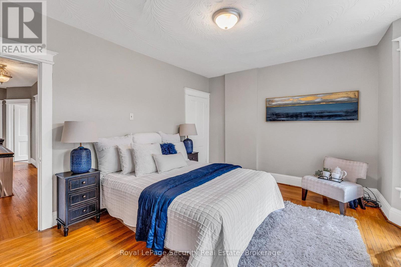 667 Ossington Avenue, Toronto (palmerston-little Italy), Ontario