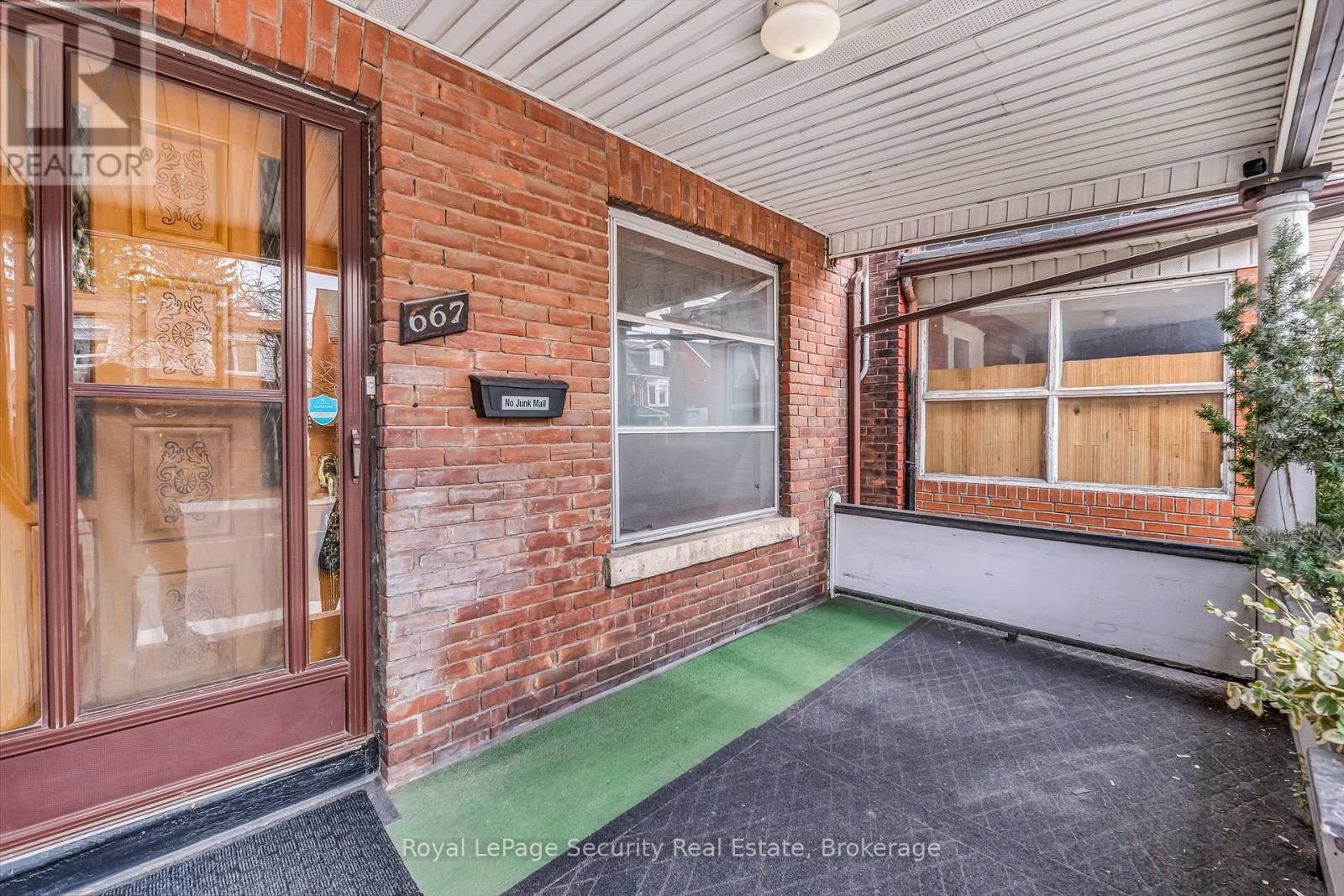 667 Ossington Avenue, Toronto (palmerston-little Italy), Ontario