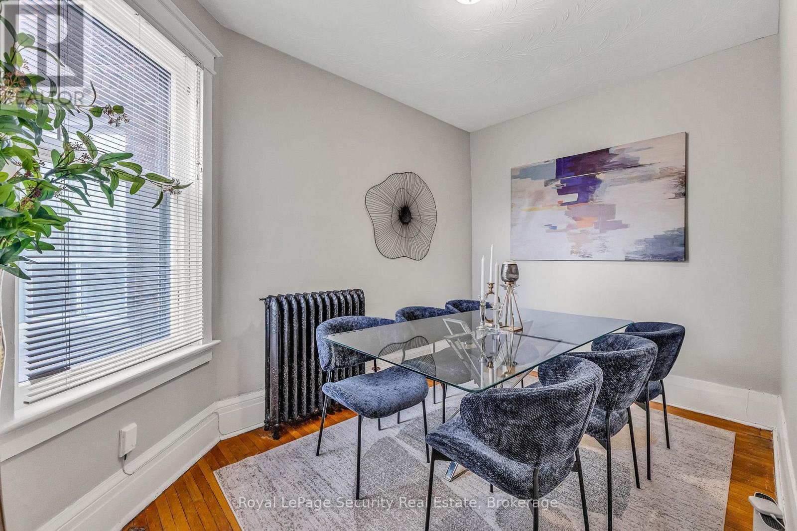 667 Ossington Avenue, Toronto (palmerston-little Italy), Ontario