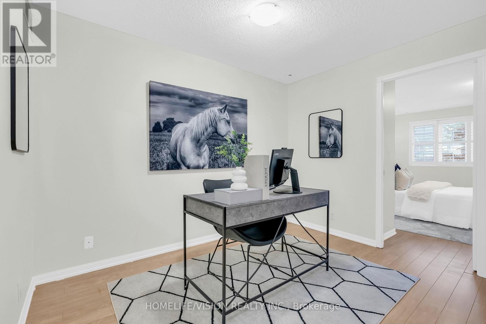 1229 - 28 Sommerset Way, Toronto (willowdale East), Ontario