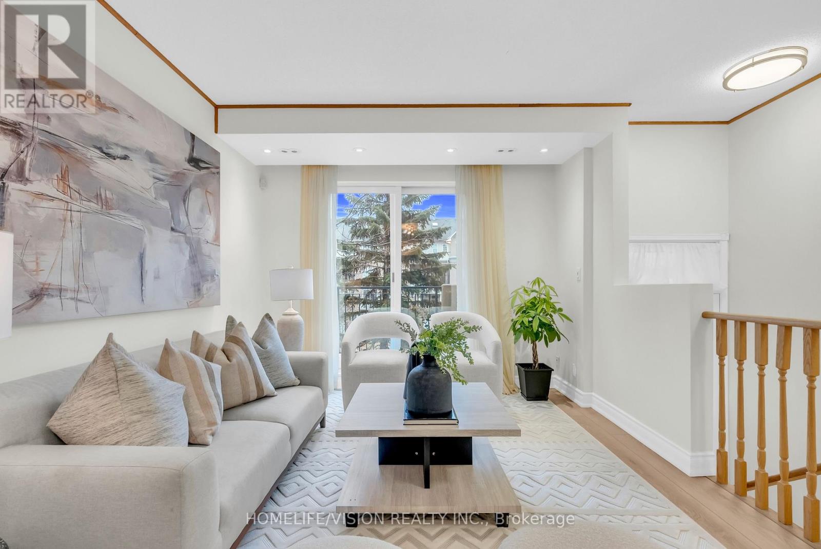 1229 - 28 Sommerset Way, Toronto (willowdale East), Ontario