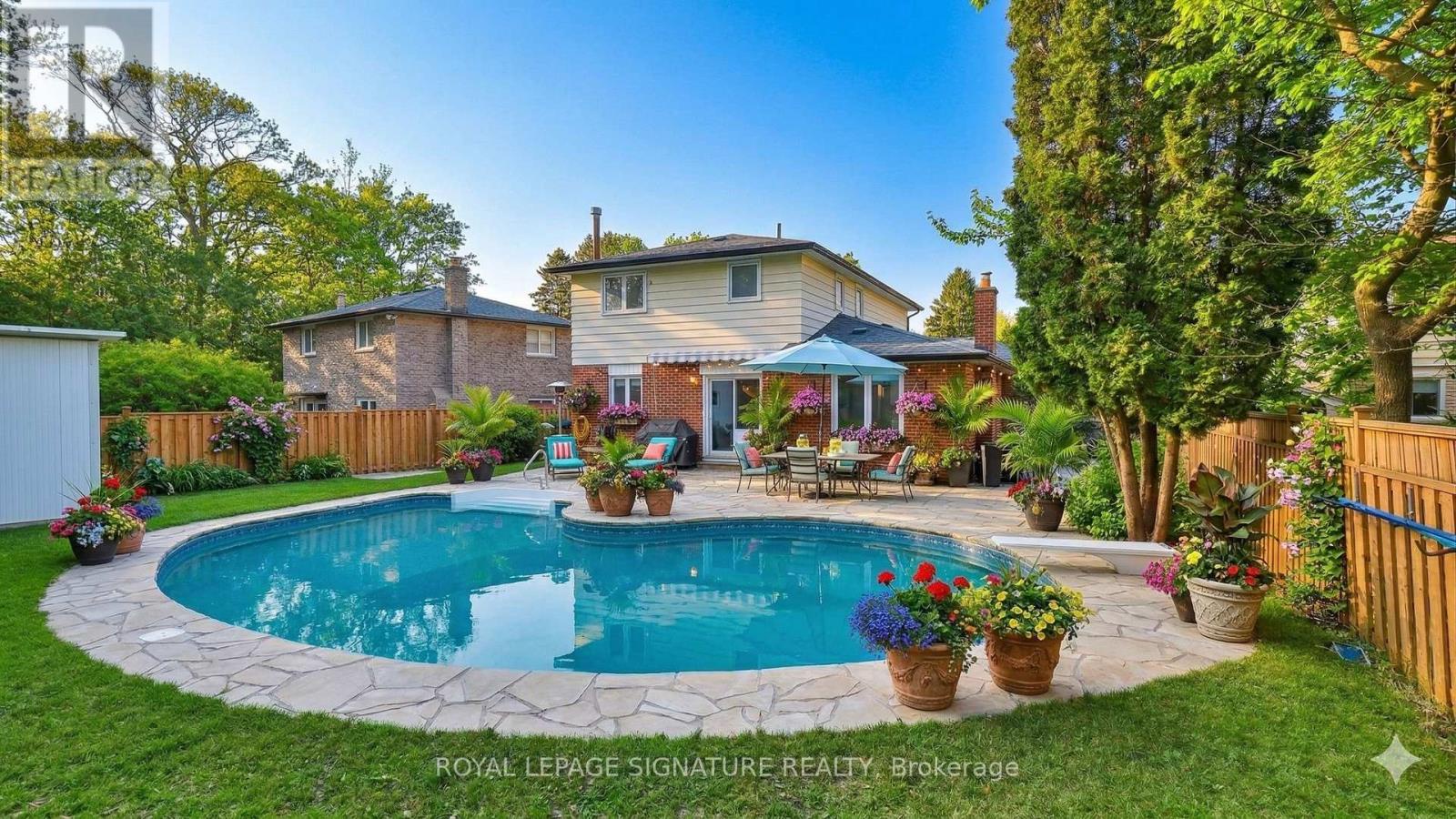 56 Satchell Boulevard, Toronto (centennial Scarborough), Ontario