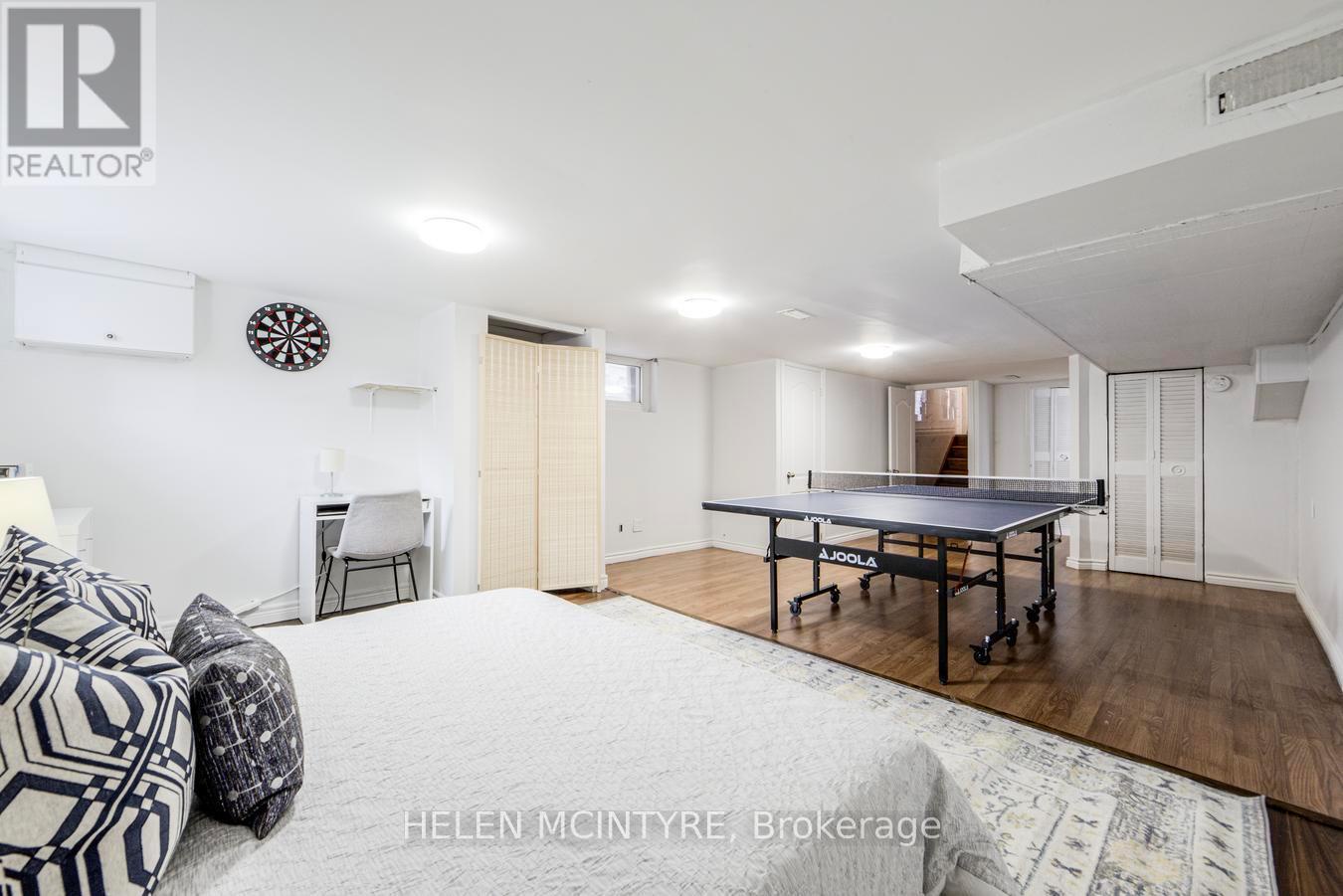 2 Birch Tree Crescent, Toronto (mount Dennis), Ontario