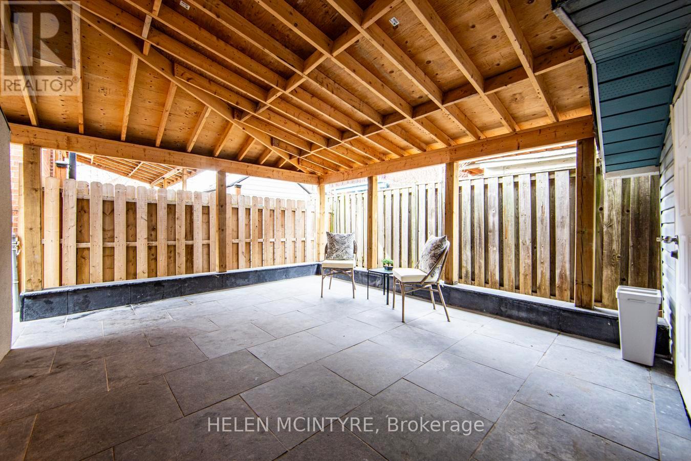 2 Birch Tree Crescent, Toronto (mount Dennis), Ontario