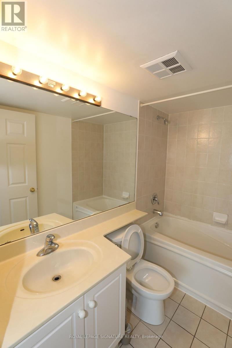 1116 - 7 Lorraine Drive, Toronto (willowdale West), Ontario