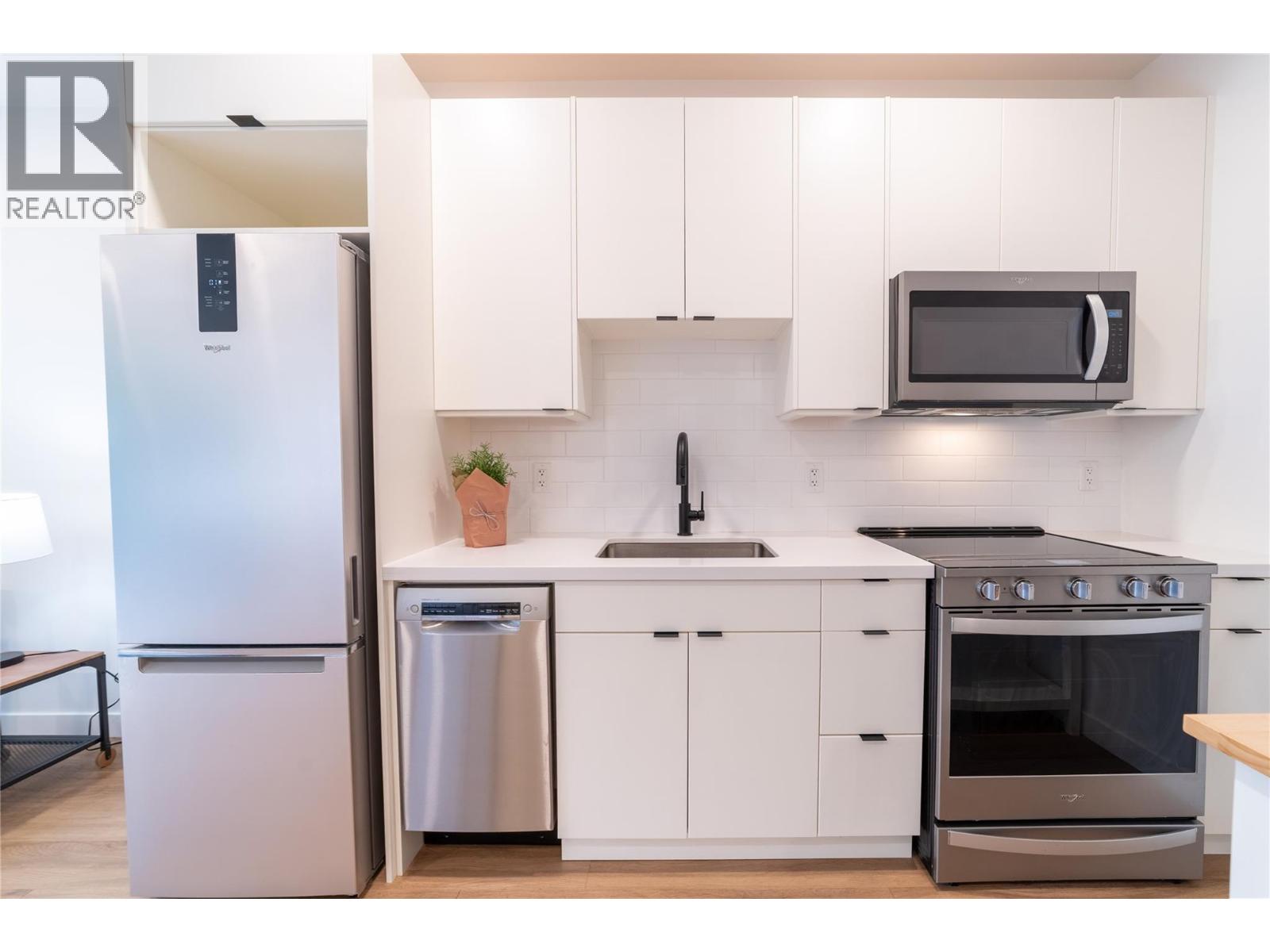 514 Victoria Street Unit# 207, Nelson, British Columbia