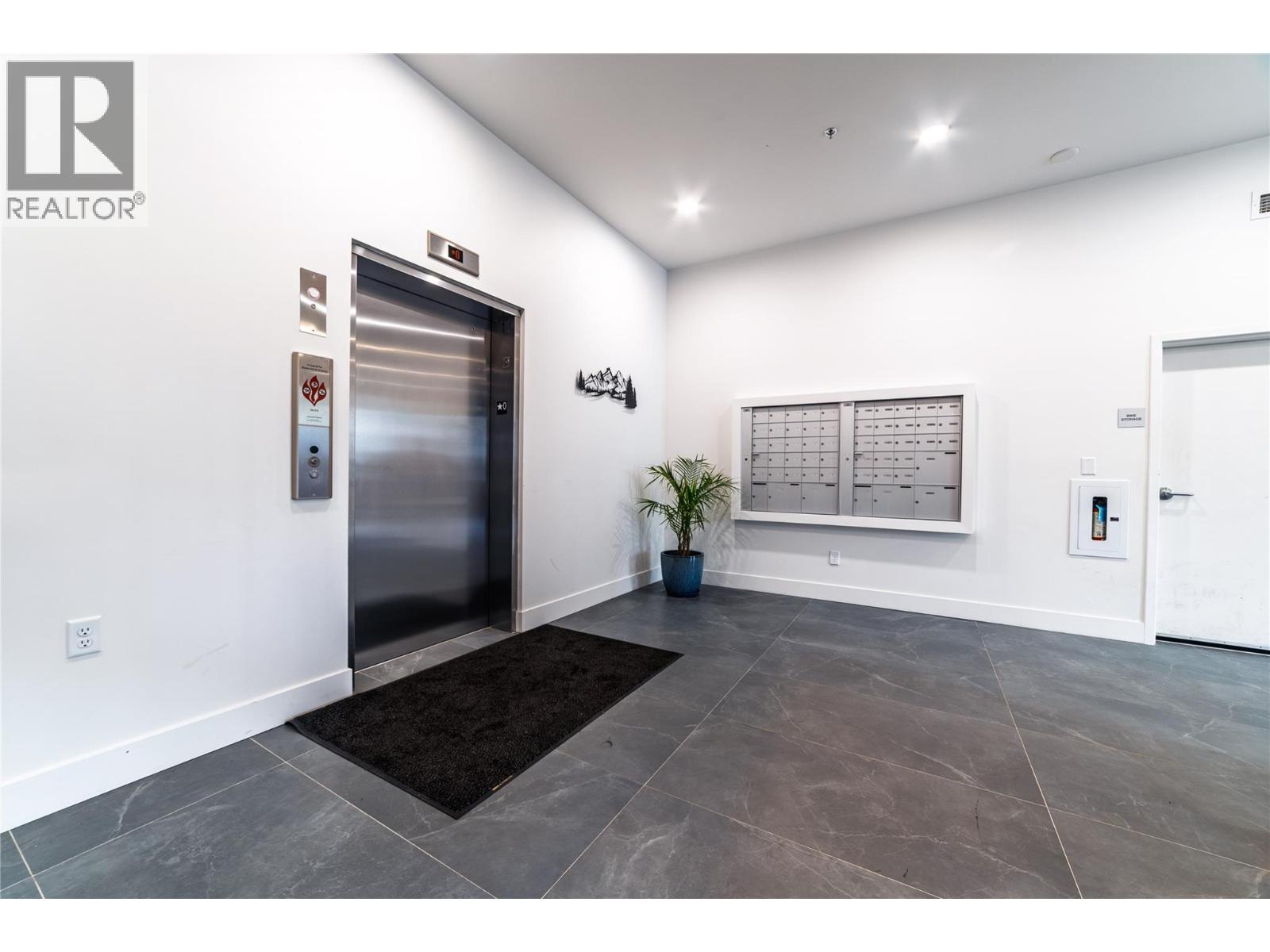 514 Victoria Street Unit# 207, Nelson, British Columbia