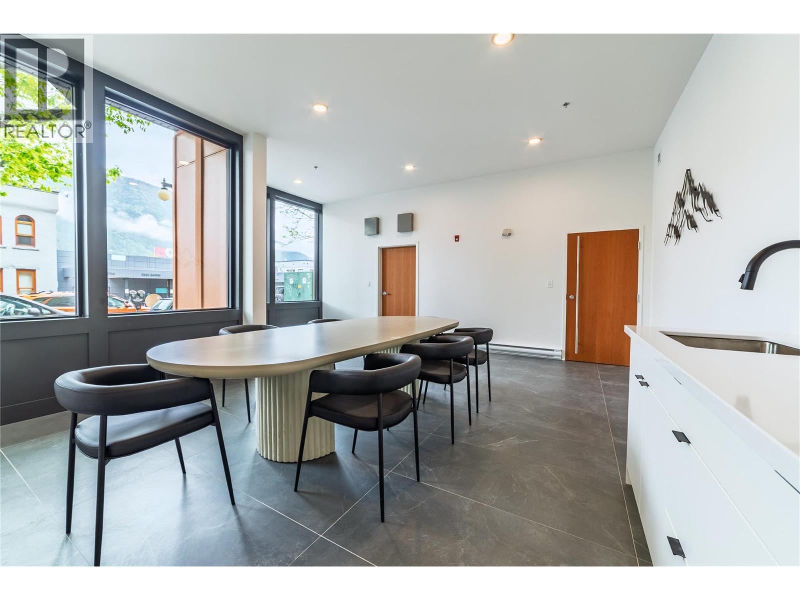 514 Victoria Street Unit# 207, Nelson, British Columbia