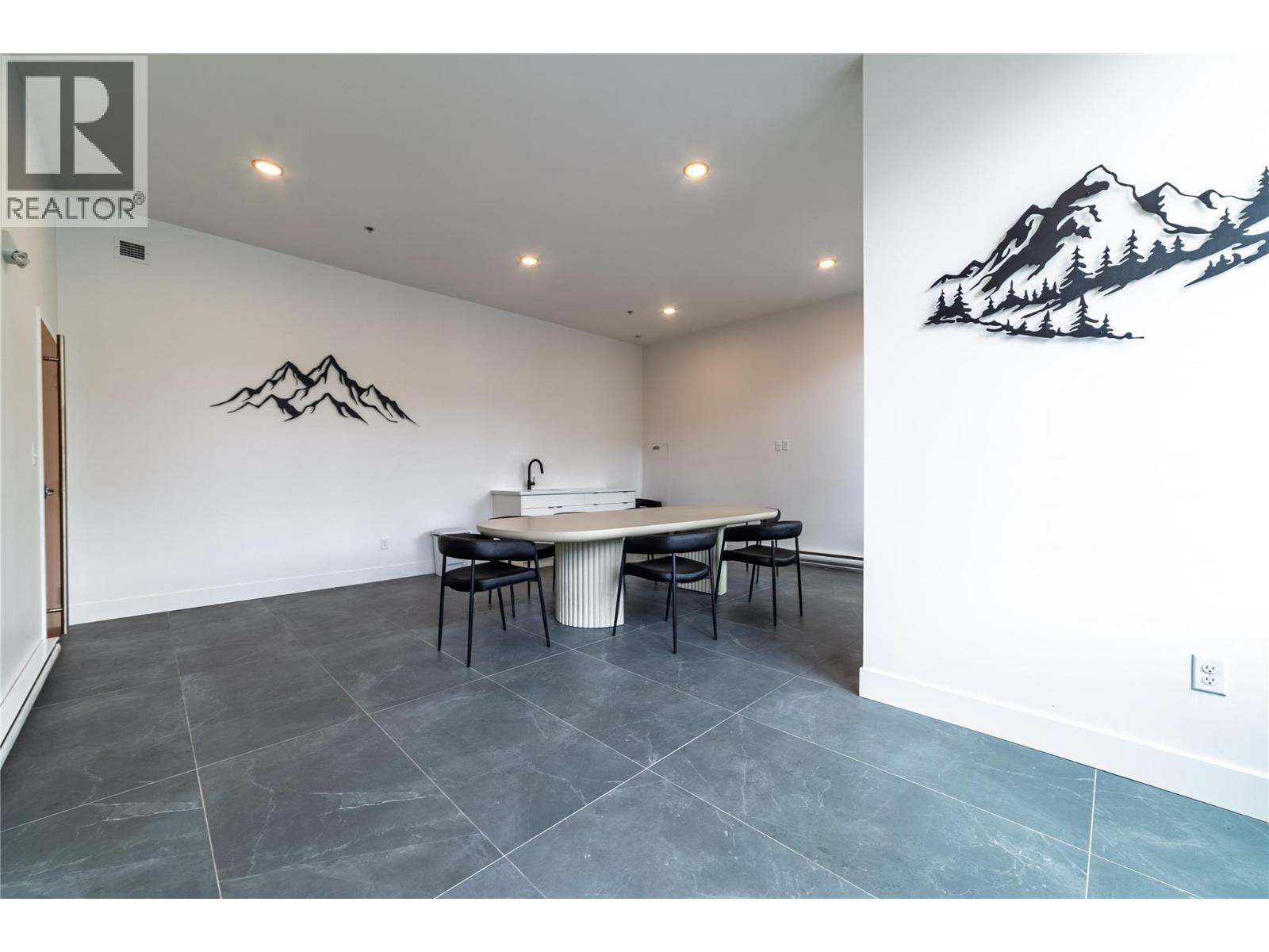 514 Victoria Street Unit# 207, Nelson, British Columbia