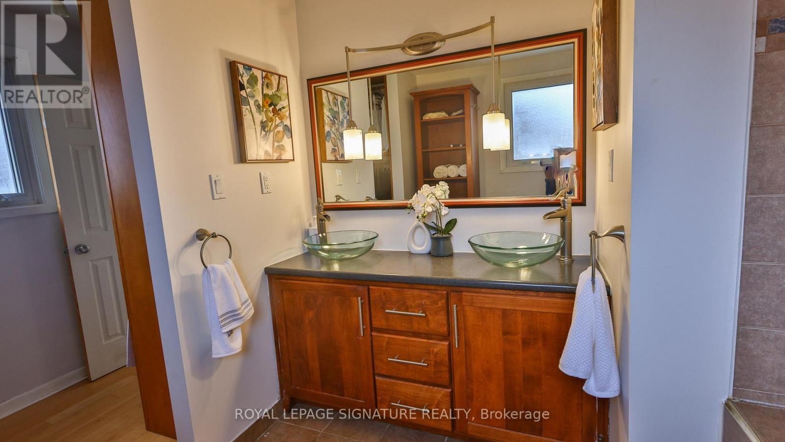 56 Satchell Boulevard, Toronto (centennial Scarborough), Ontario