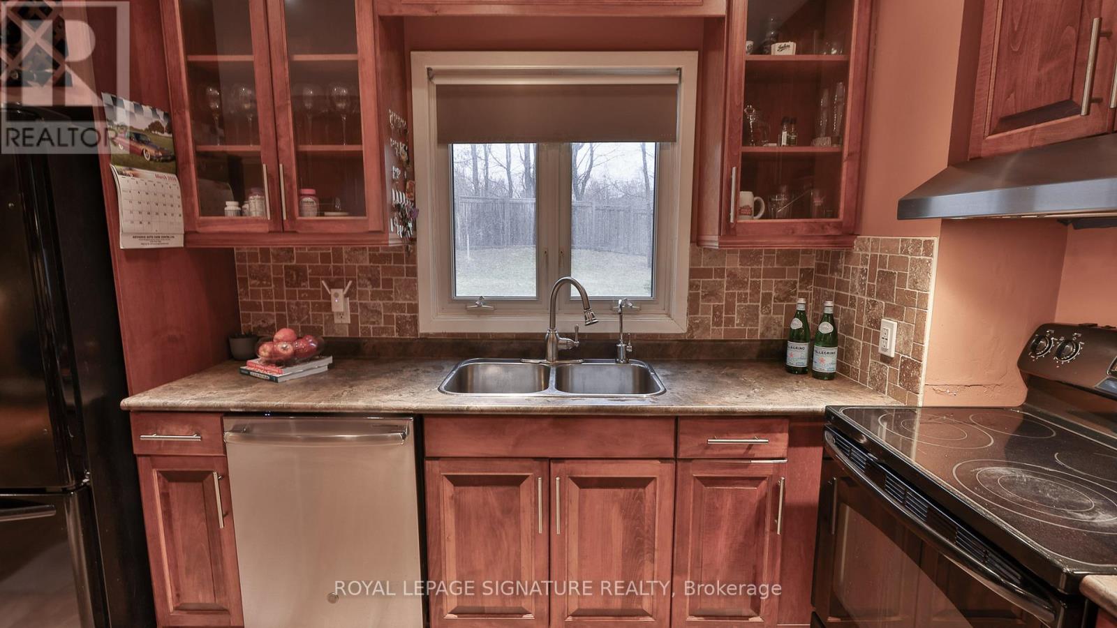 56 Satchell Boulevard, Toronto (centennial Scarborough), Ontario